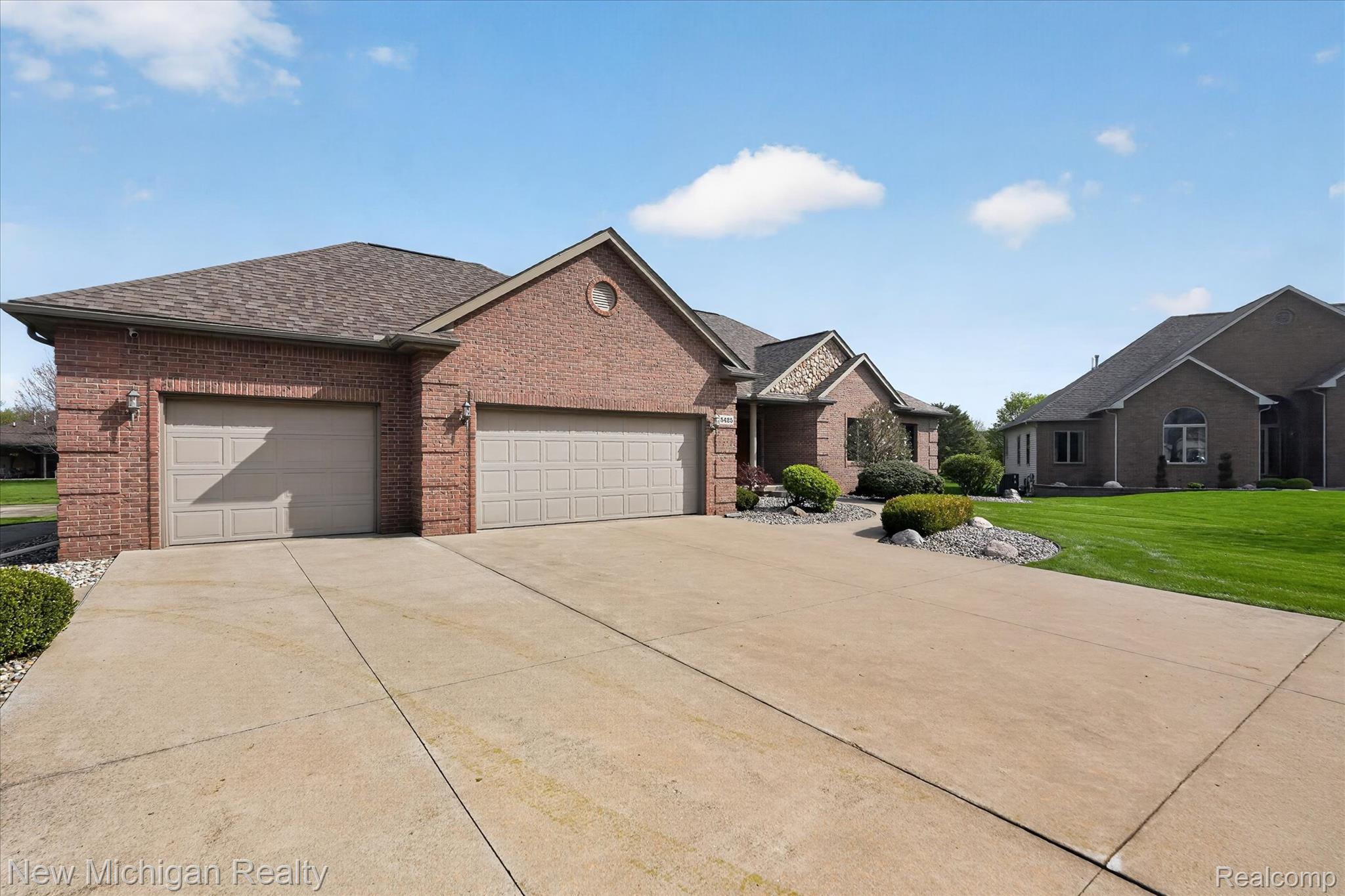 5425 Majestic Court