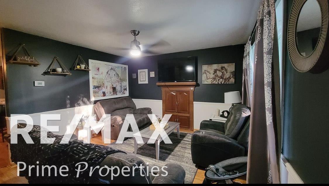 2135 S New Lothrop Road