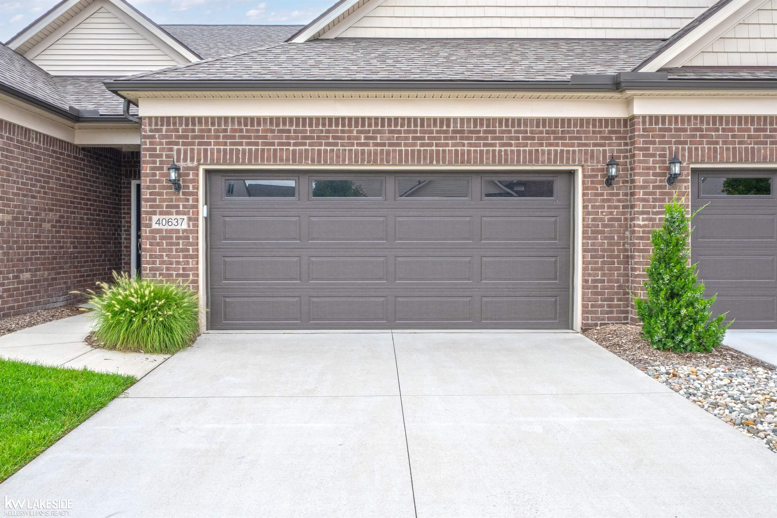 40637 Tulip Trace