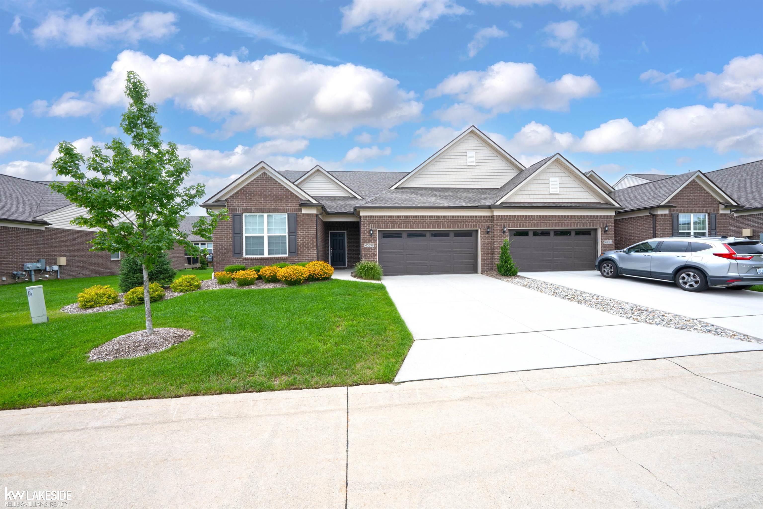 40637 Tulip Trace