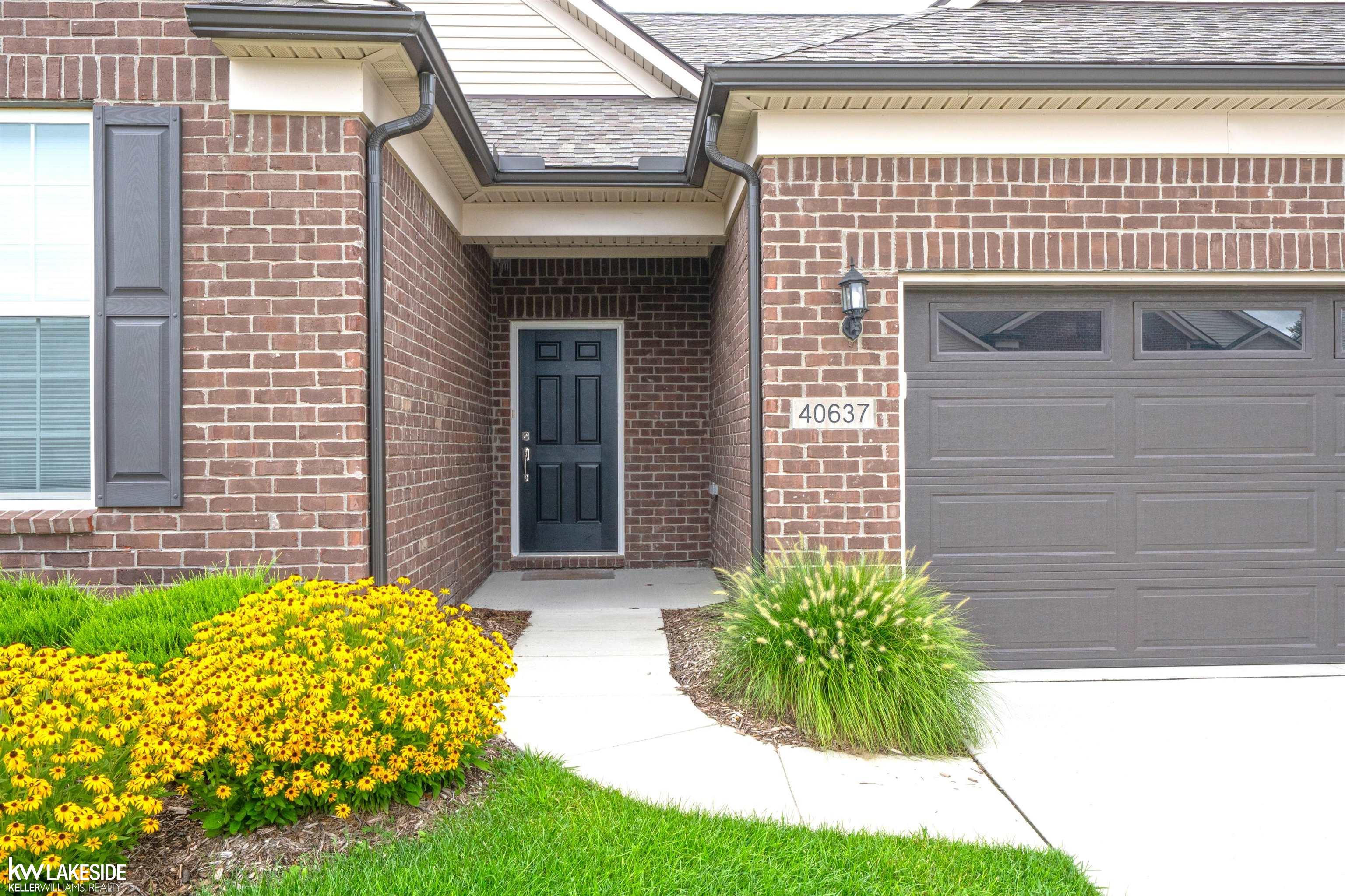 40637 Tulip Trace