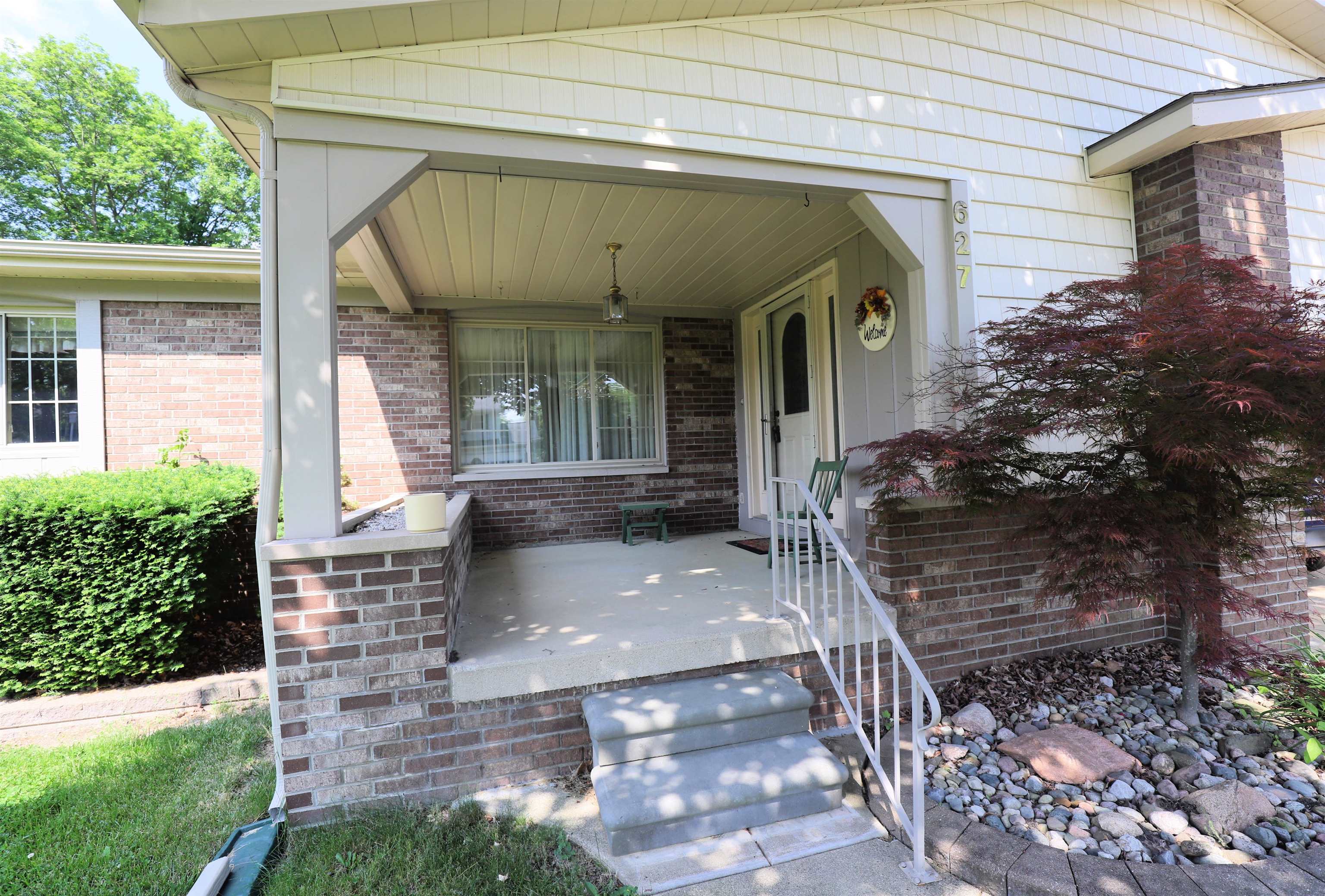 627 Fairfield Drive
