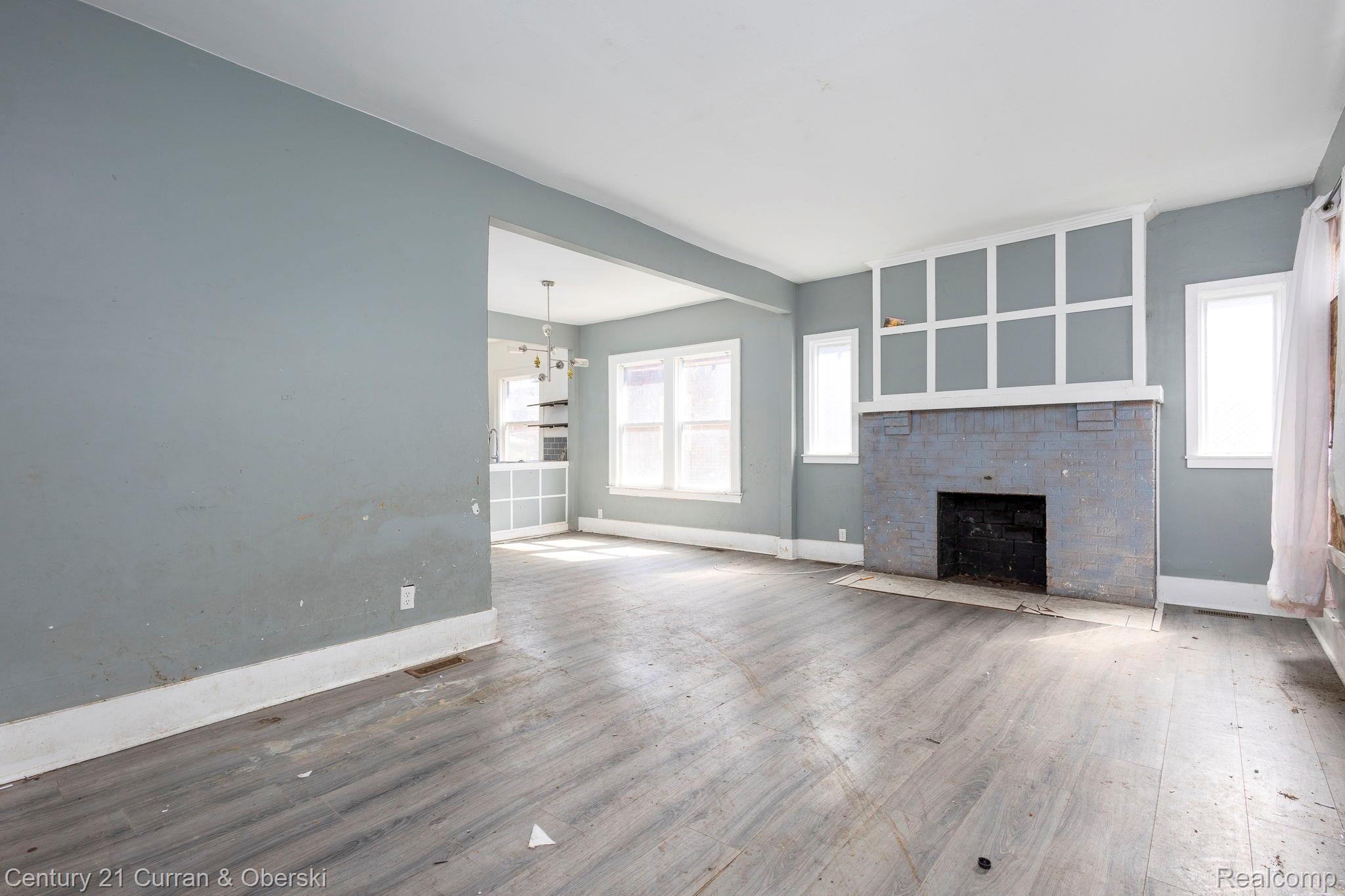 12440 Mendota Street