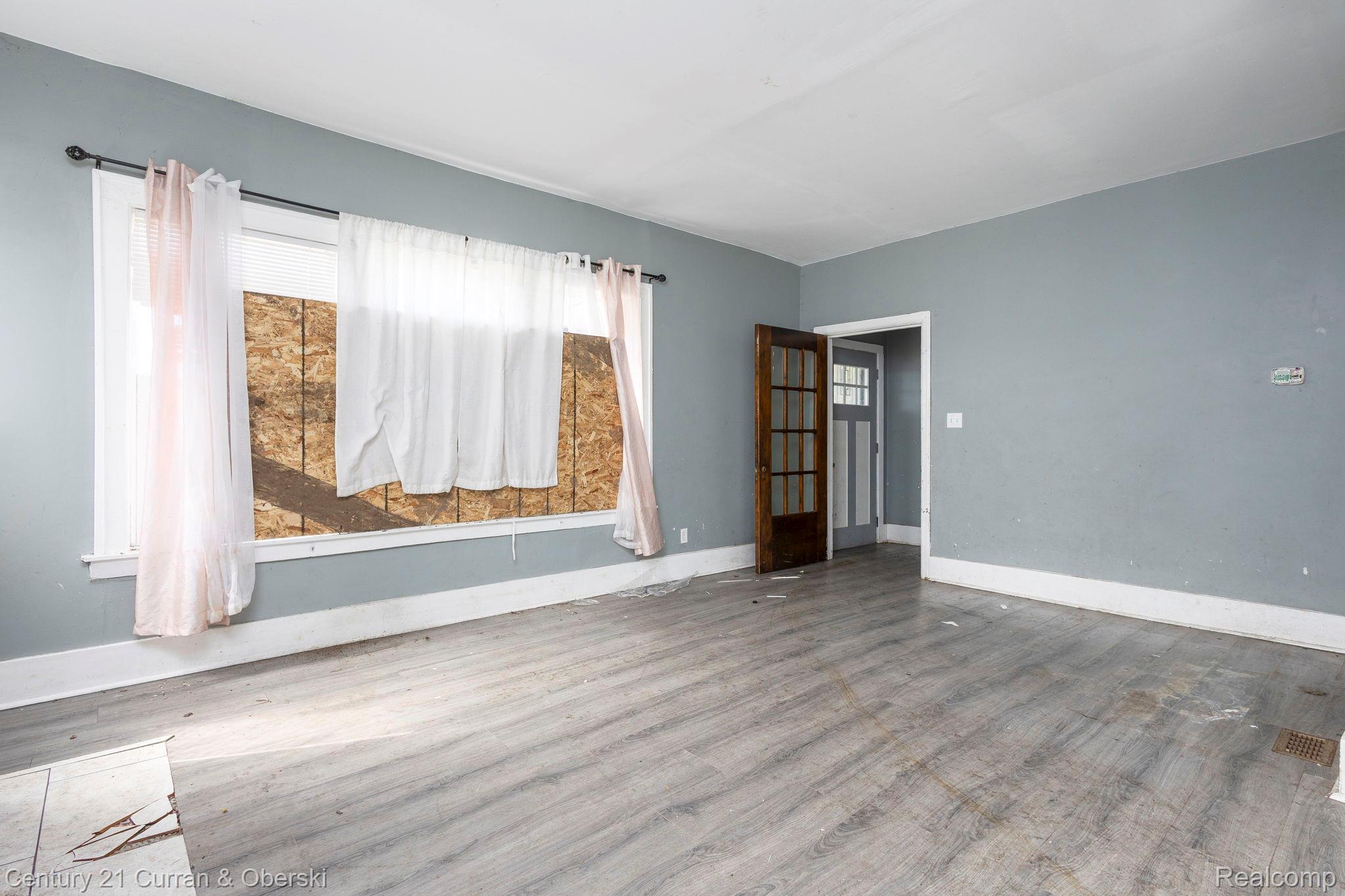 12440 Mendota Street