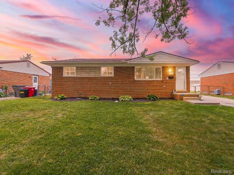 Photo of 35725 Griswald Street, Clinton Charter Township, MI 48035 (MLS # 20261055249)