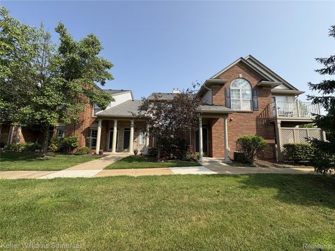 3507 TREMONTE Circle N Oakland Charter Township MI 48306