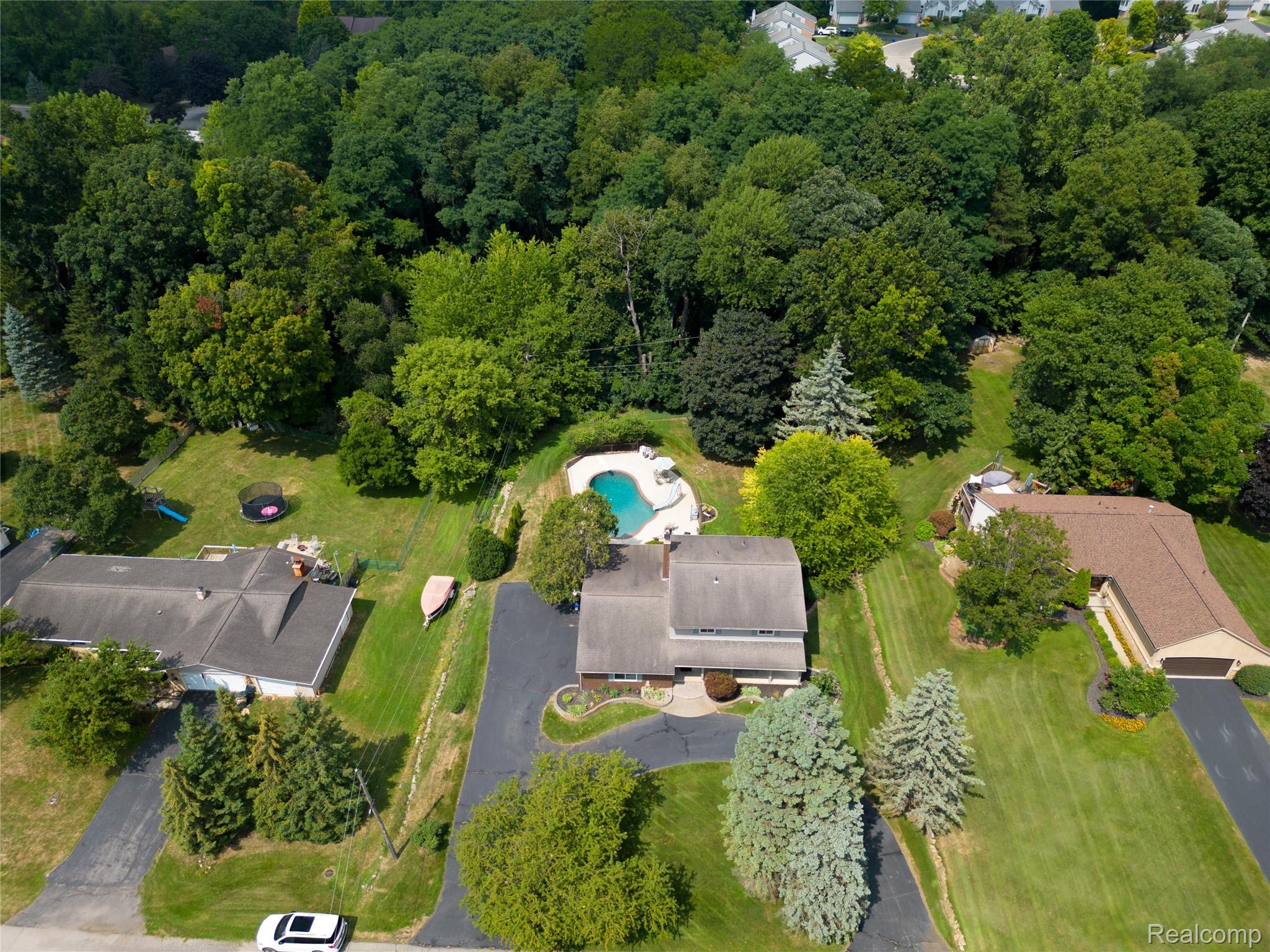 6788 Balmoral Terrace