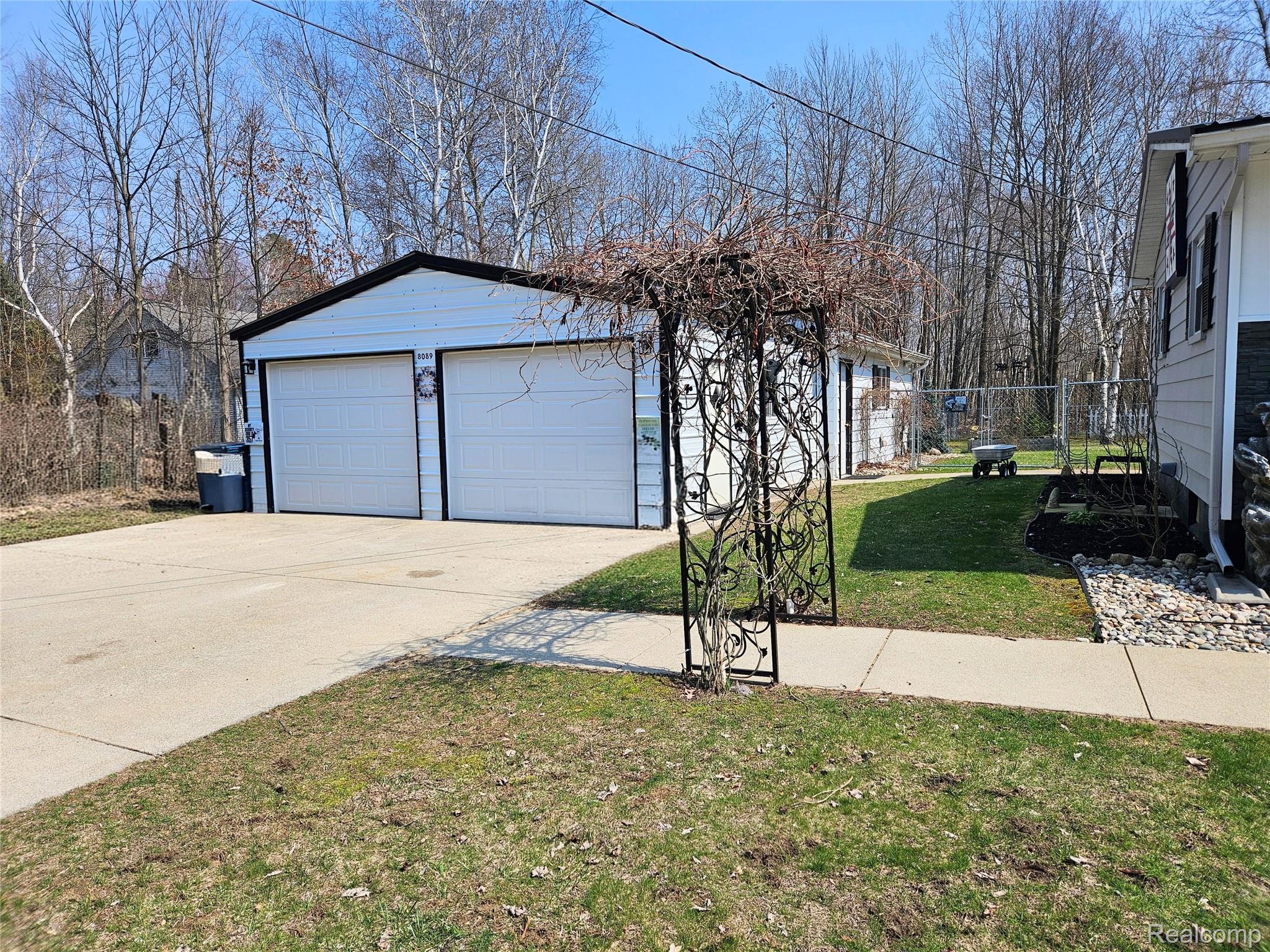 8089 Fulmer Road
