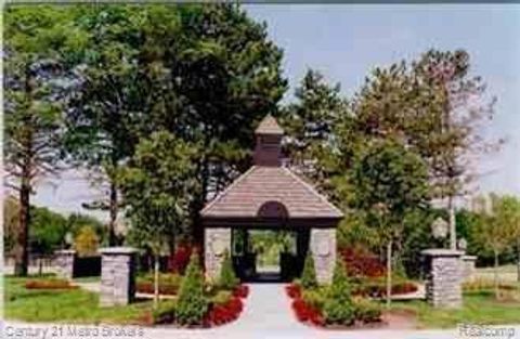 8012 Bridle Path Court Grand Blanc Charter Township MI 48439