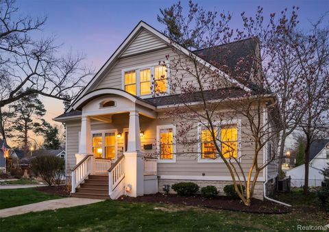 903 Hilldale Drive Royal Oak City MI 48067