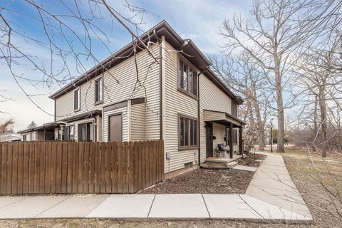 2938 Roundtree Boulevard Ypsilanti Charter Township MI 48197