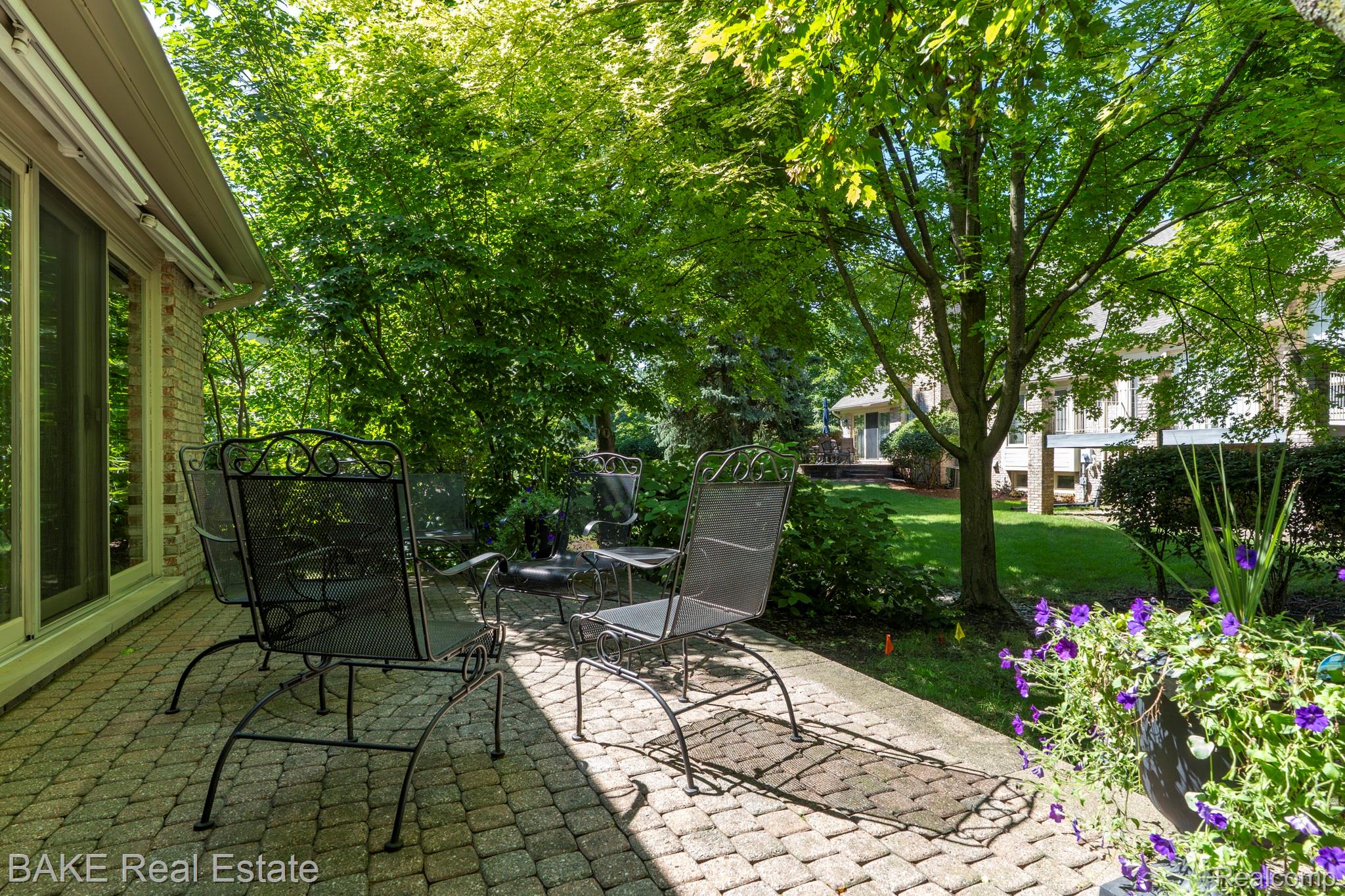9407 Timberline Court