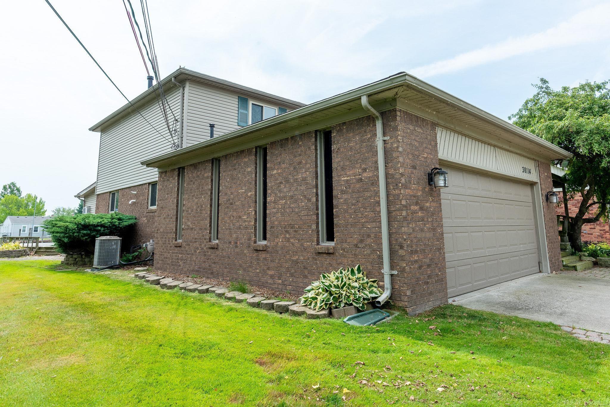 38114 Huron Pointe Drive