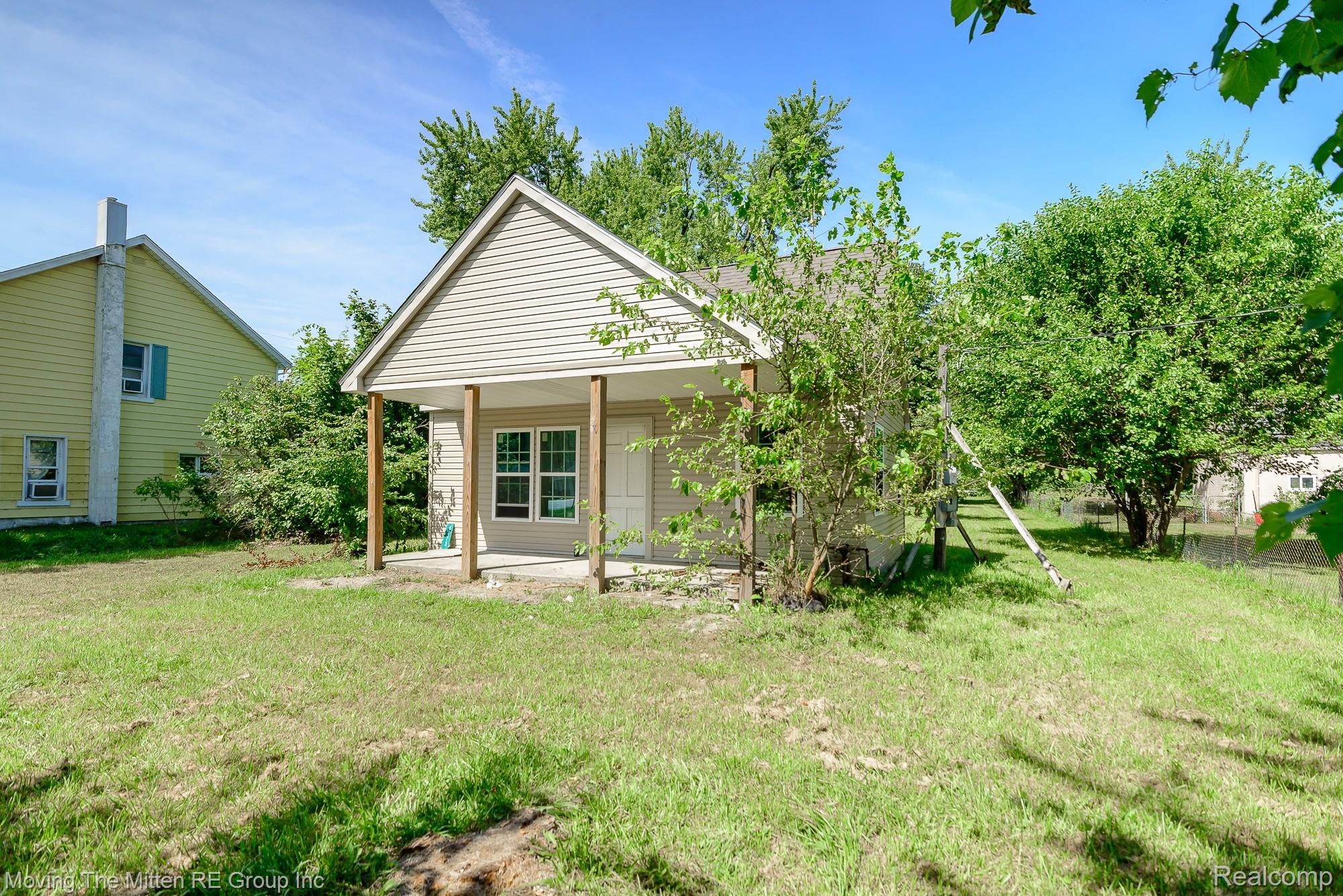 6473 N Monroe Street