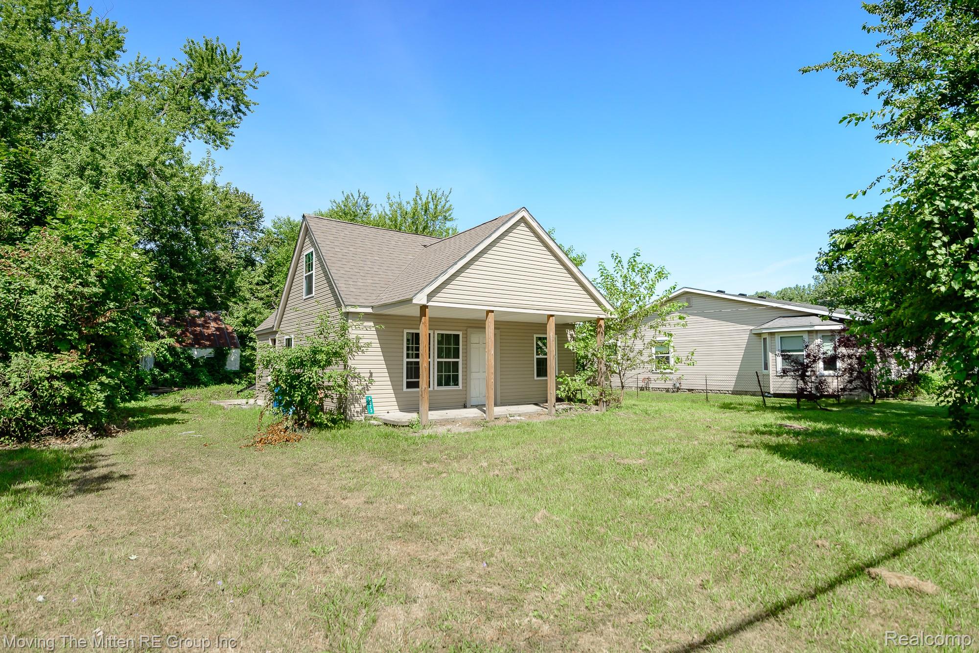 6473 N Monroe Street