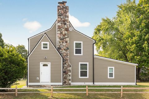 17979 M-60 Vandalia Village MI 49095