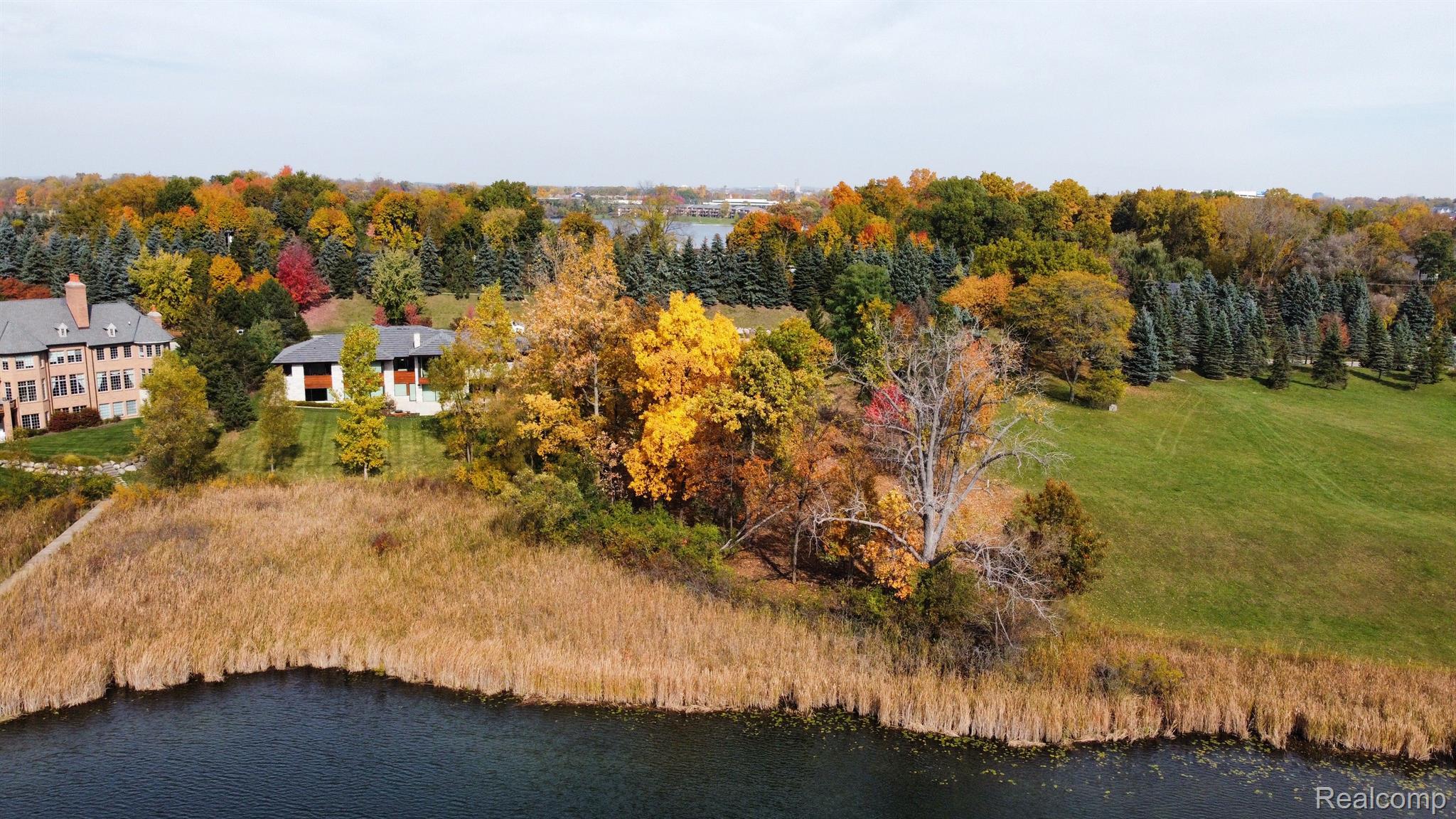 2717 TURTLE SHORES Drive