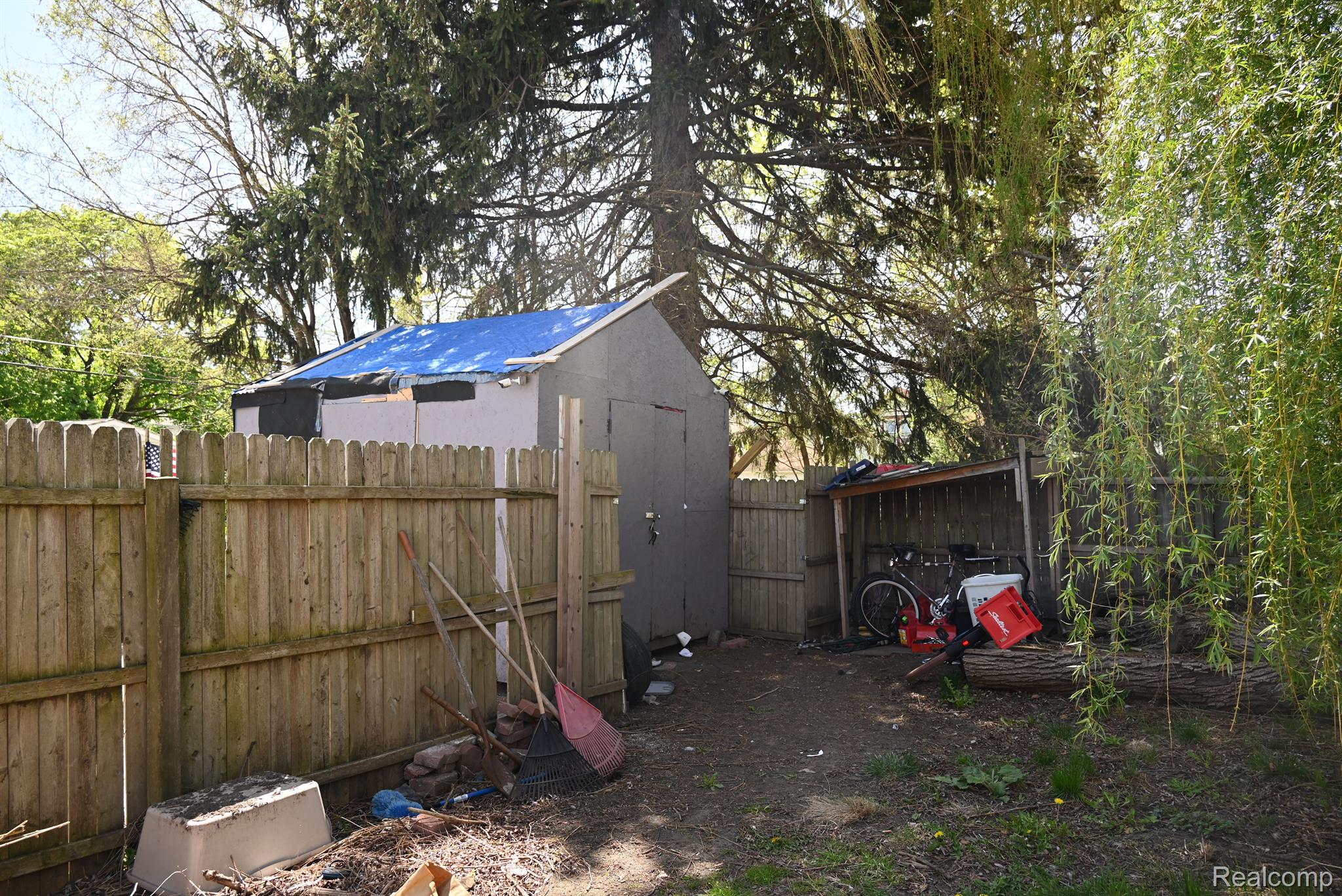 313 KENTUCKY Avenue