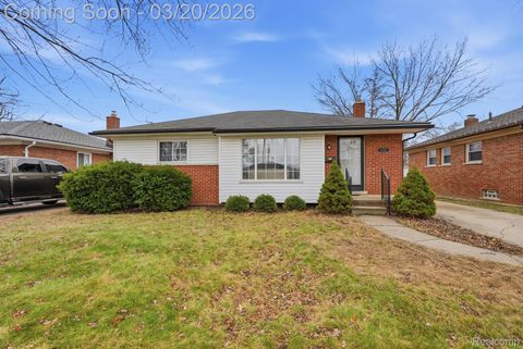 Photo of 20816 Yale Street, St Clair Shores City, MI 48081 (MLS # 20261016195)