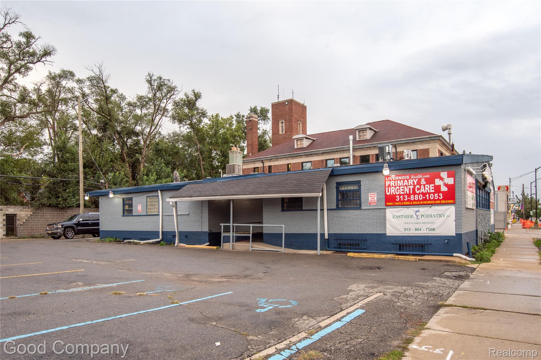 18254 Livernois Avenue 4