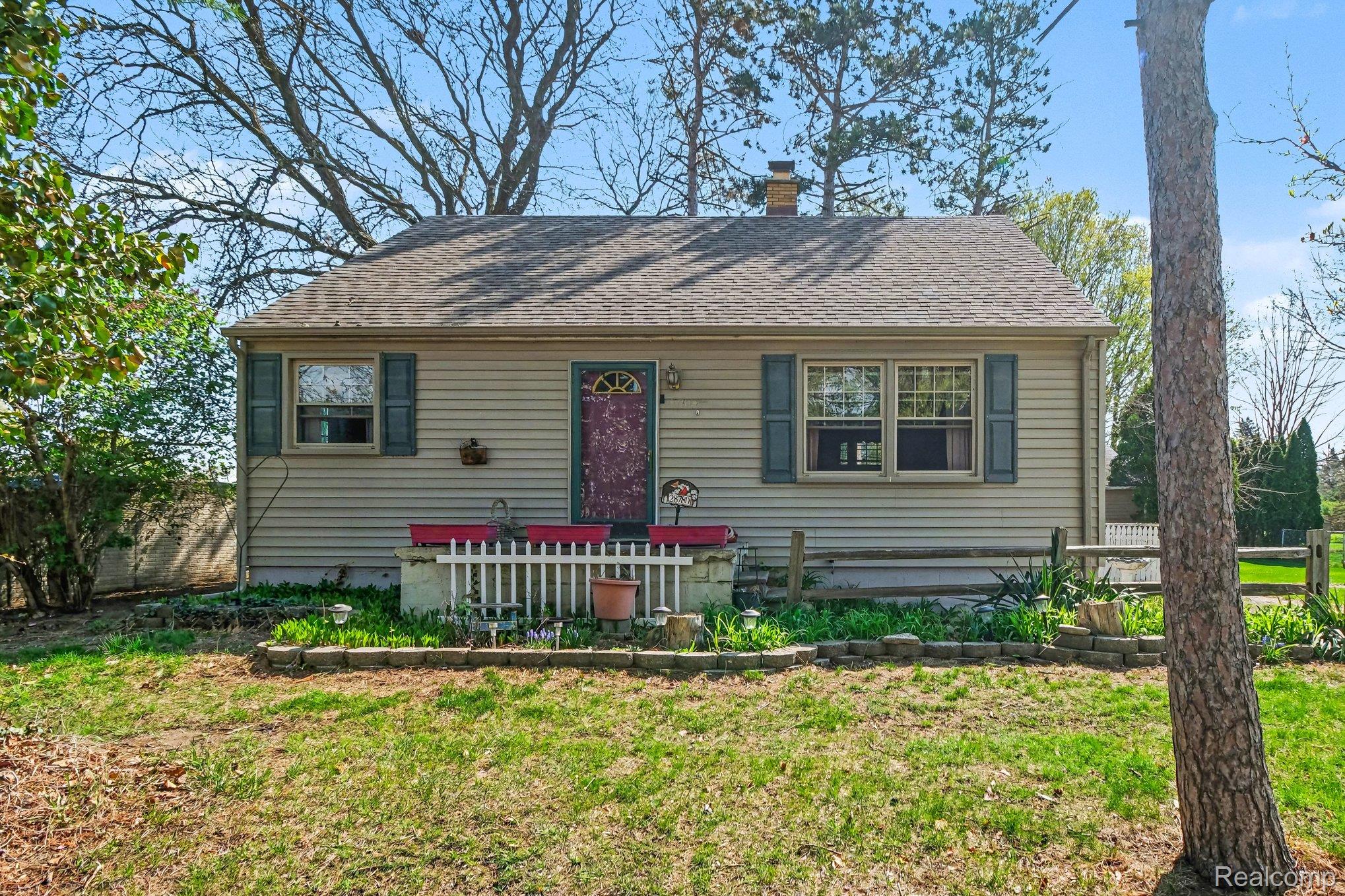 28780 Norwood Avenue