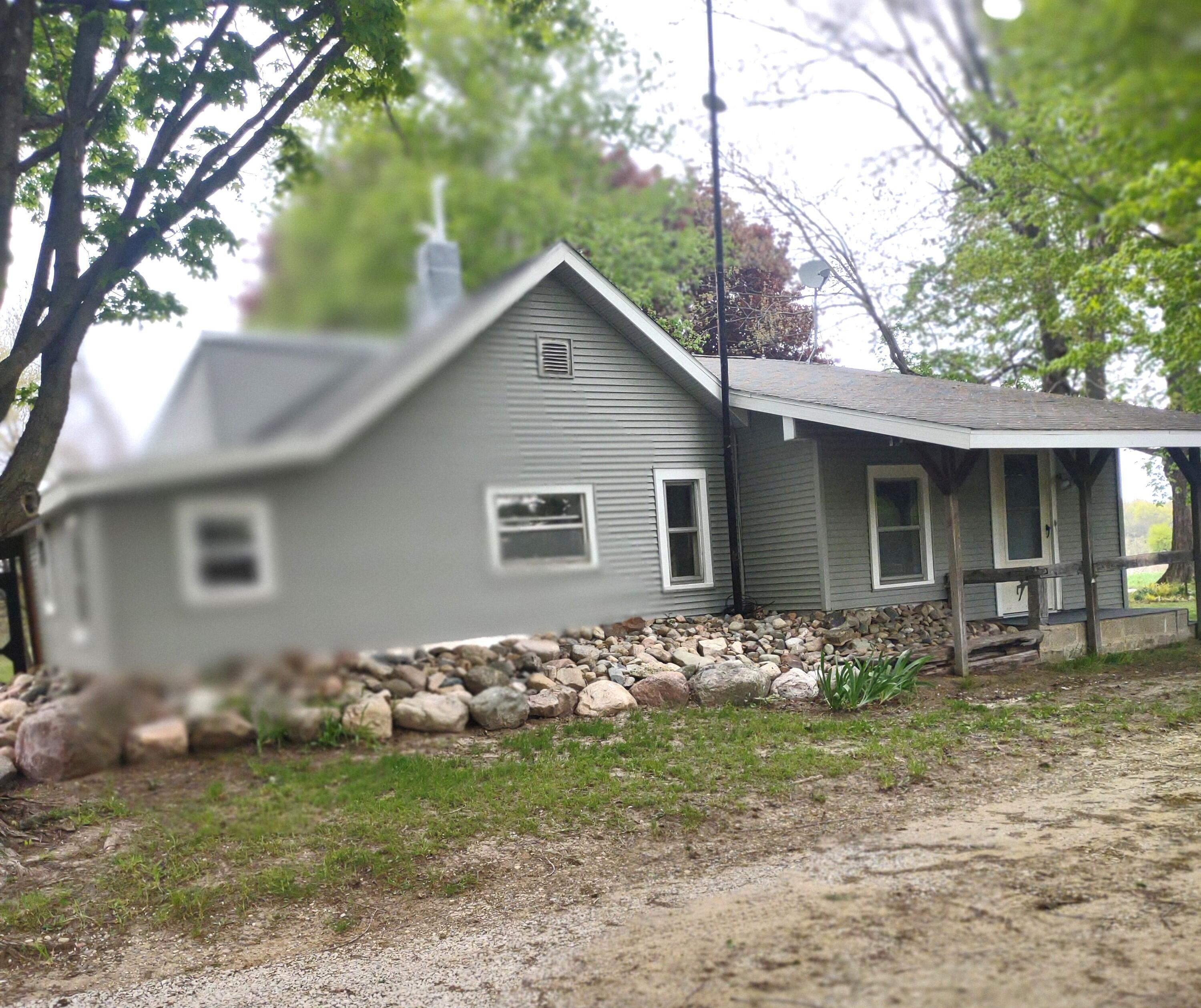 6667 6 1/2 Mile Road