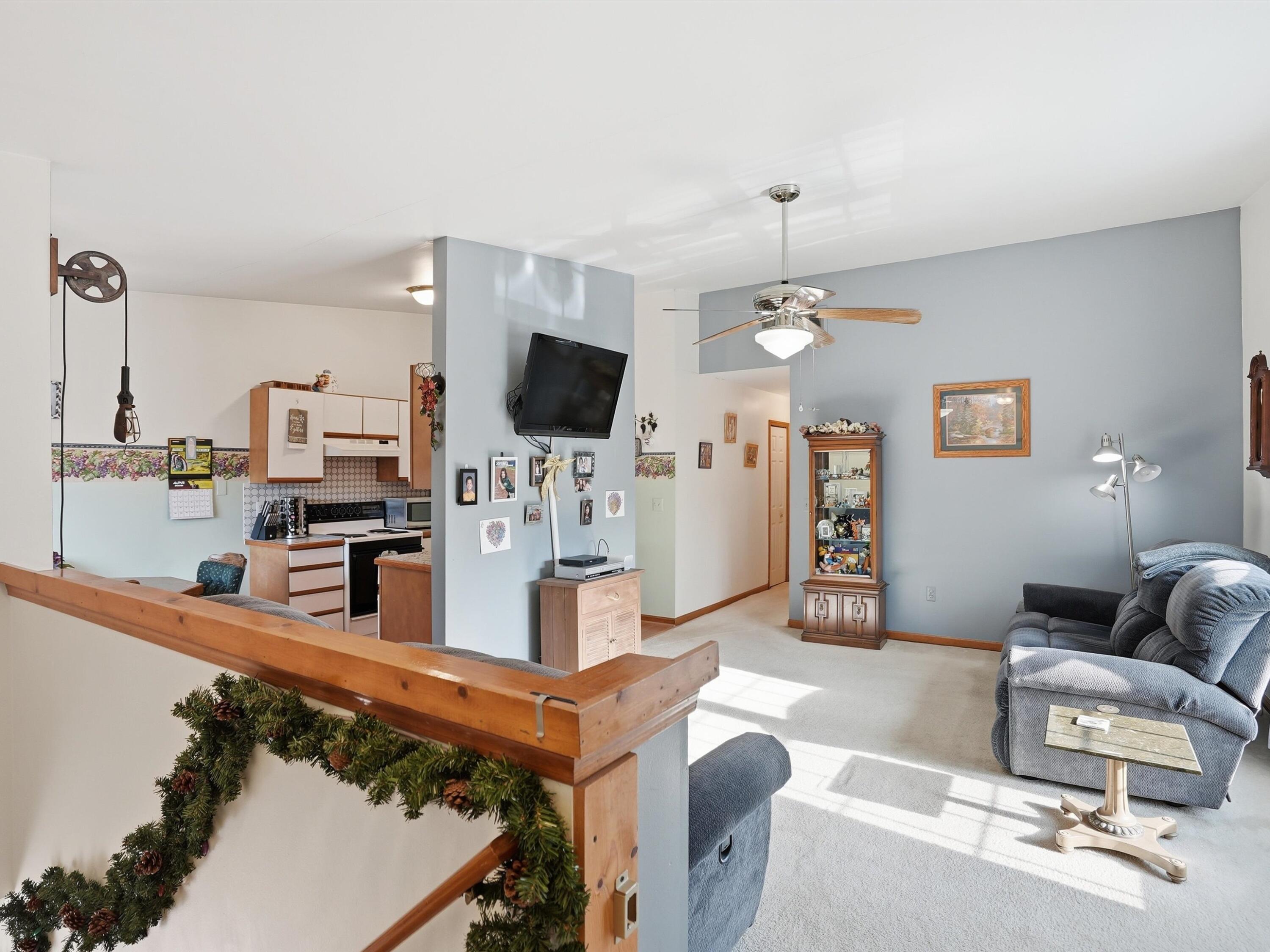 36796 Lakeview Lane