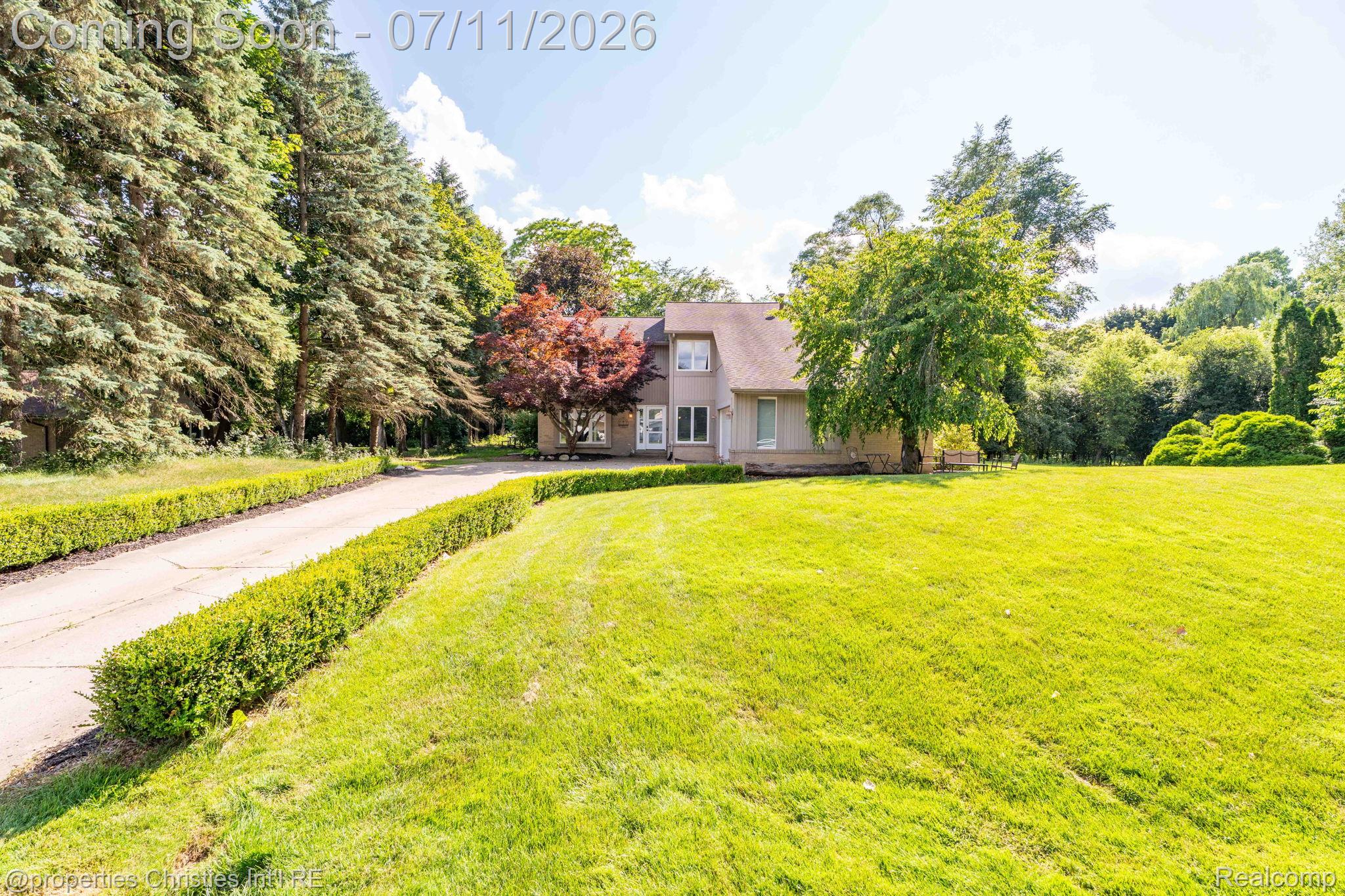 2766 Acorn Road