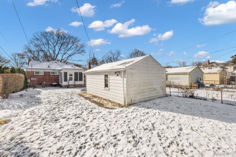 Tiny photo for 1581 Cheltenham Road, Birmingham City, MI 48009 (MLS # 20261085094)