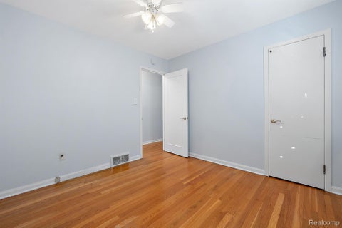 Tiny photo for 1581 Cheltenham Road, Birmingham City, MI 48009 (MLS # 20261085094)