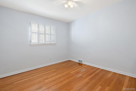 Tiny photo for 1581 Cheltenham Road, Birmingham City, MI 48009 (MLS # 20261085094)