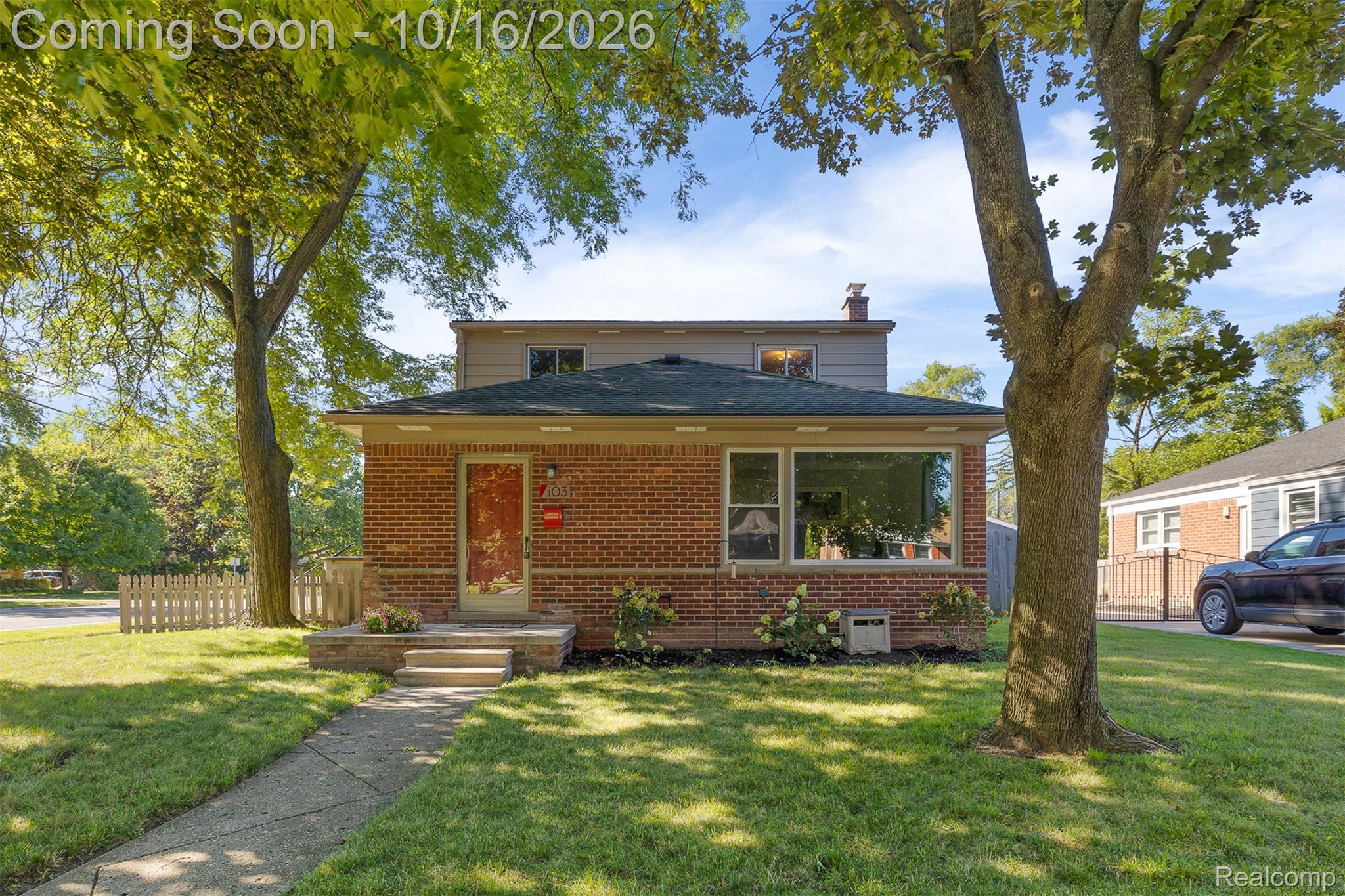 103 CHARLOTTE Avenue