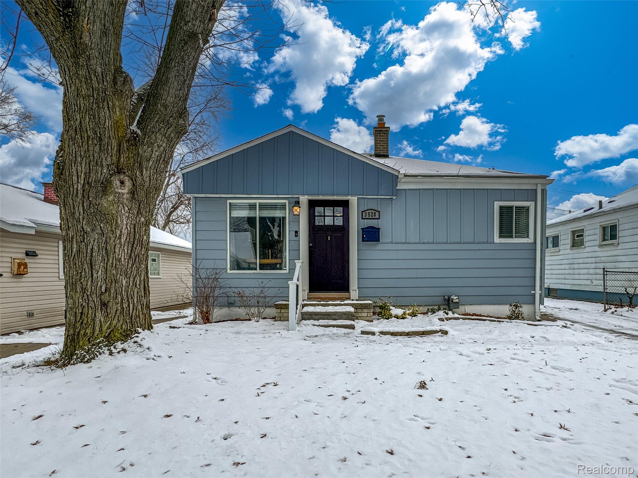 3528 Phillips Avenue