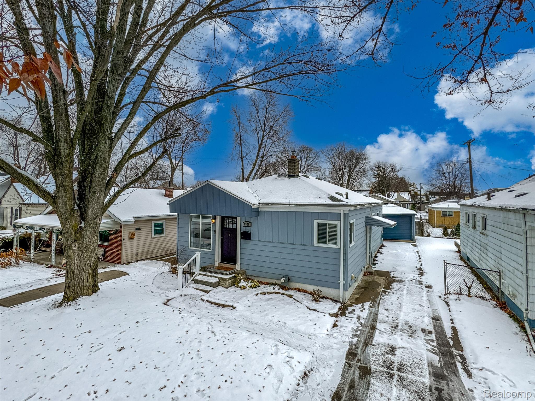 3528 Phillips Avenue