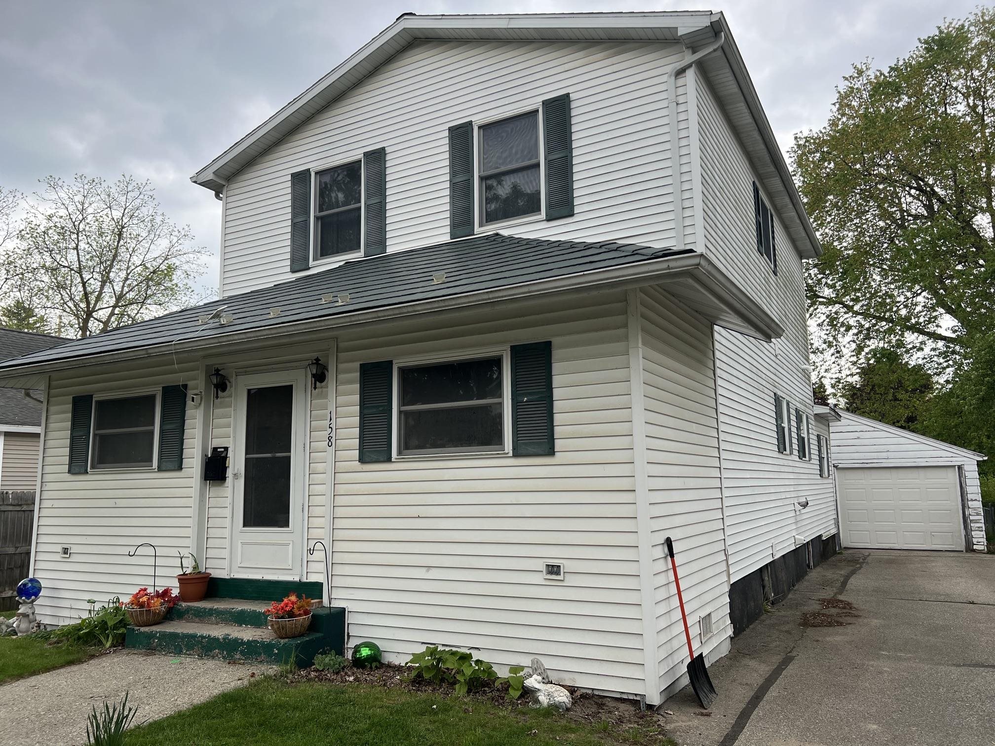 158 Moyer Avenue