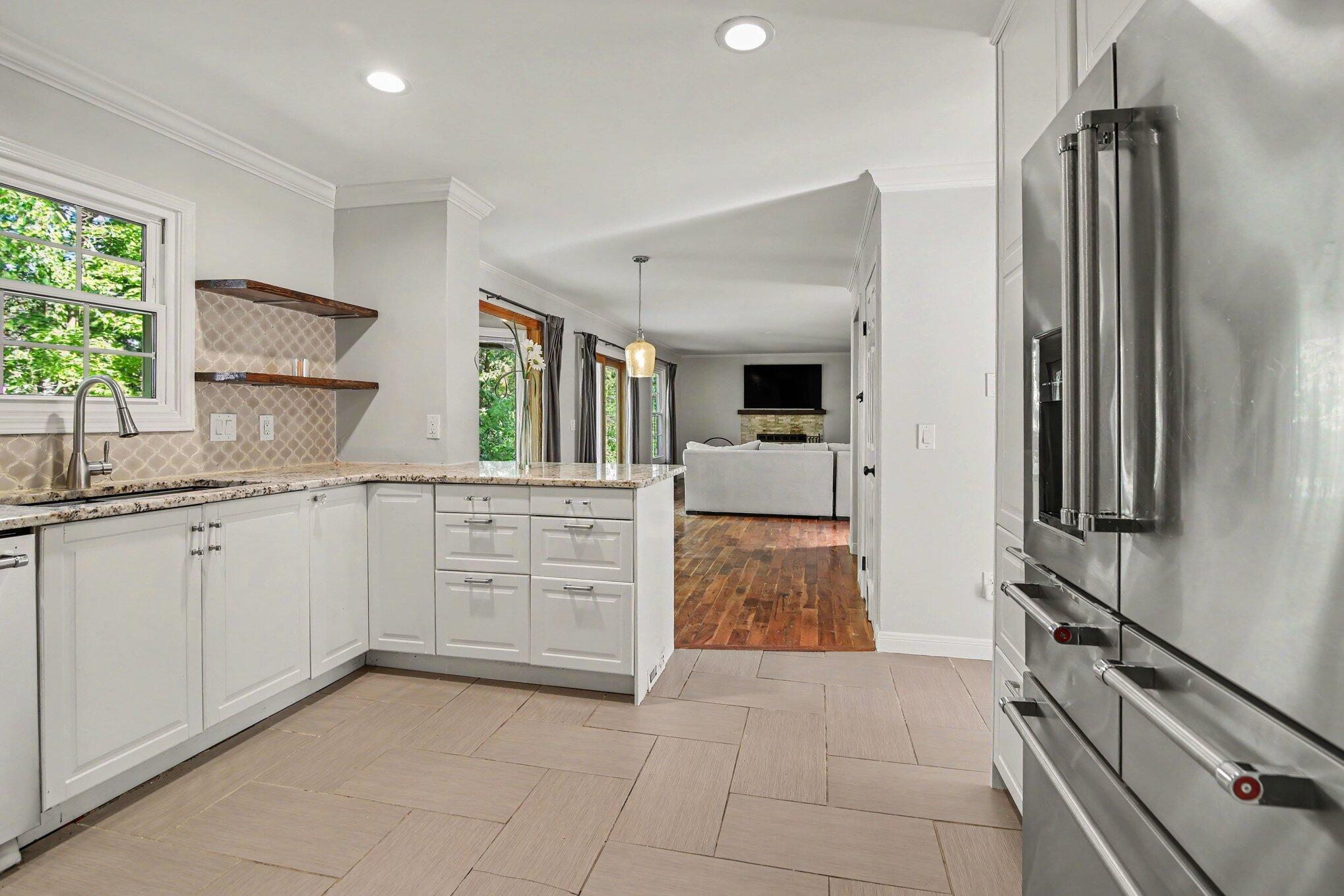 3572 Whispering Oaks Drive