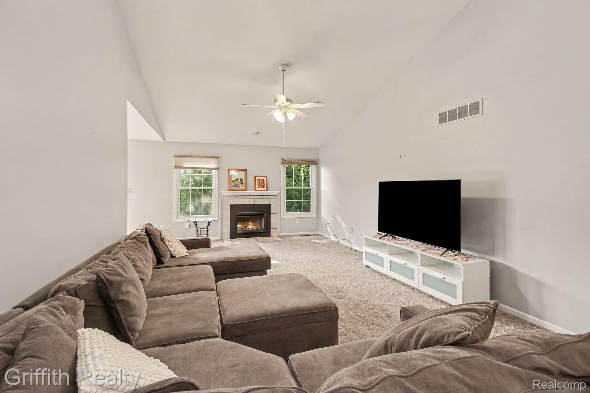 216 Sisu Knoll Drive