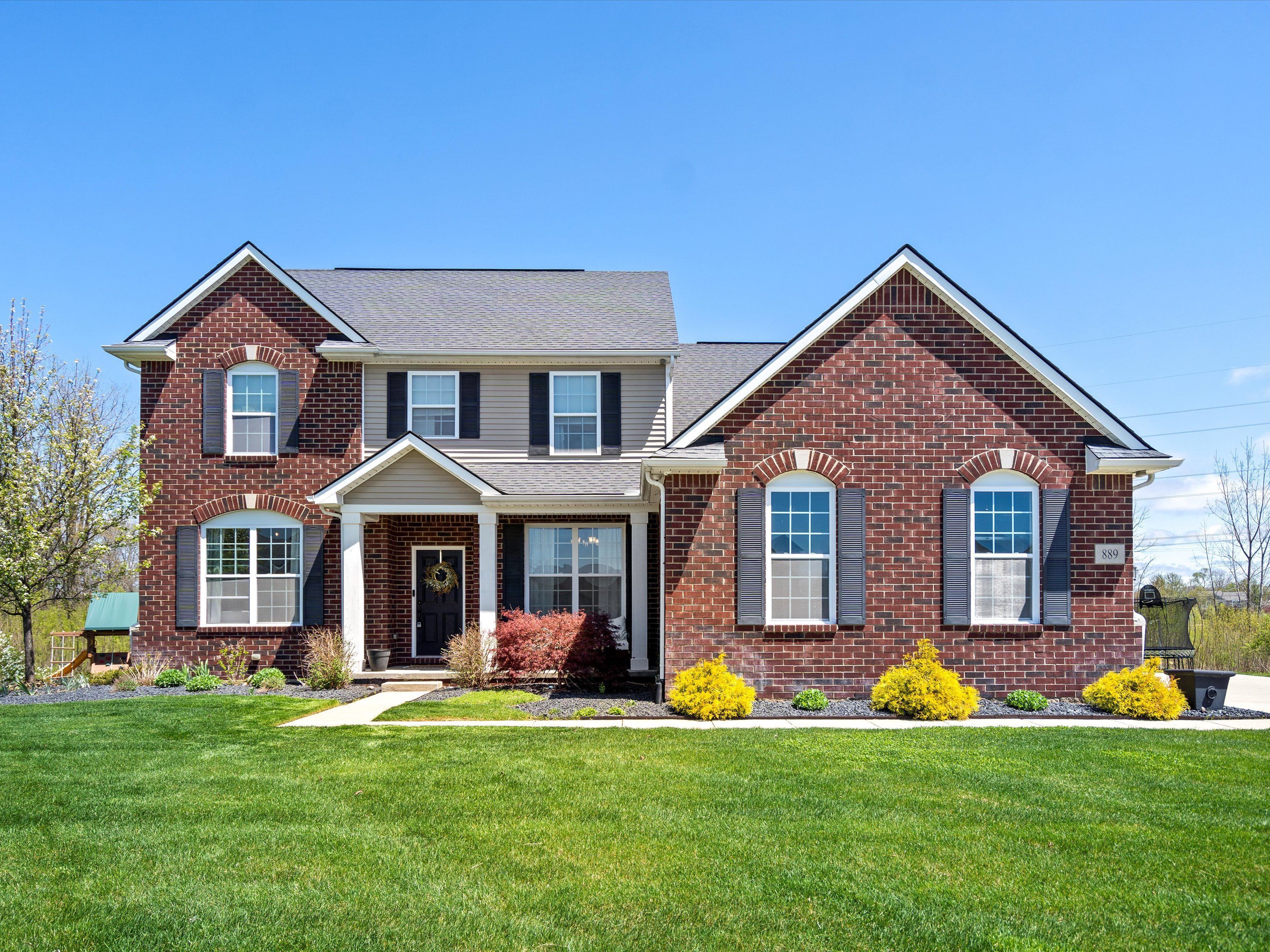 889 APPLETON