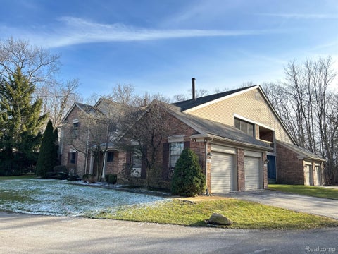 Photo for 29657 PINE RIDGE Circle