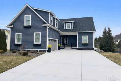 Photo of 12091 E Tuscola Road, Frankenmuth City, MI 48734 (MLS # 61050200829)