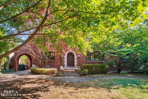 502 Pemberton Road Grosse Pointe Park City MI 48230