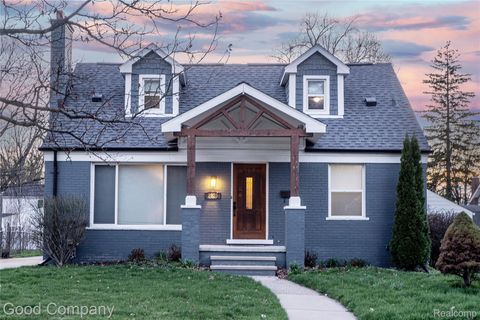 2925 Benjamin Avenue Royal Oak City MI 48073