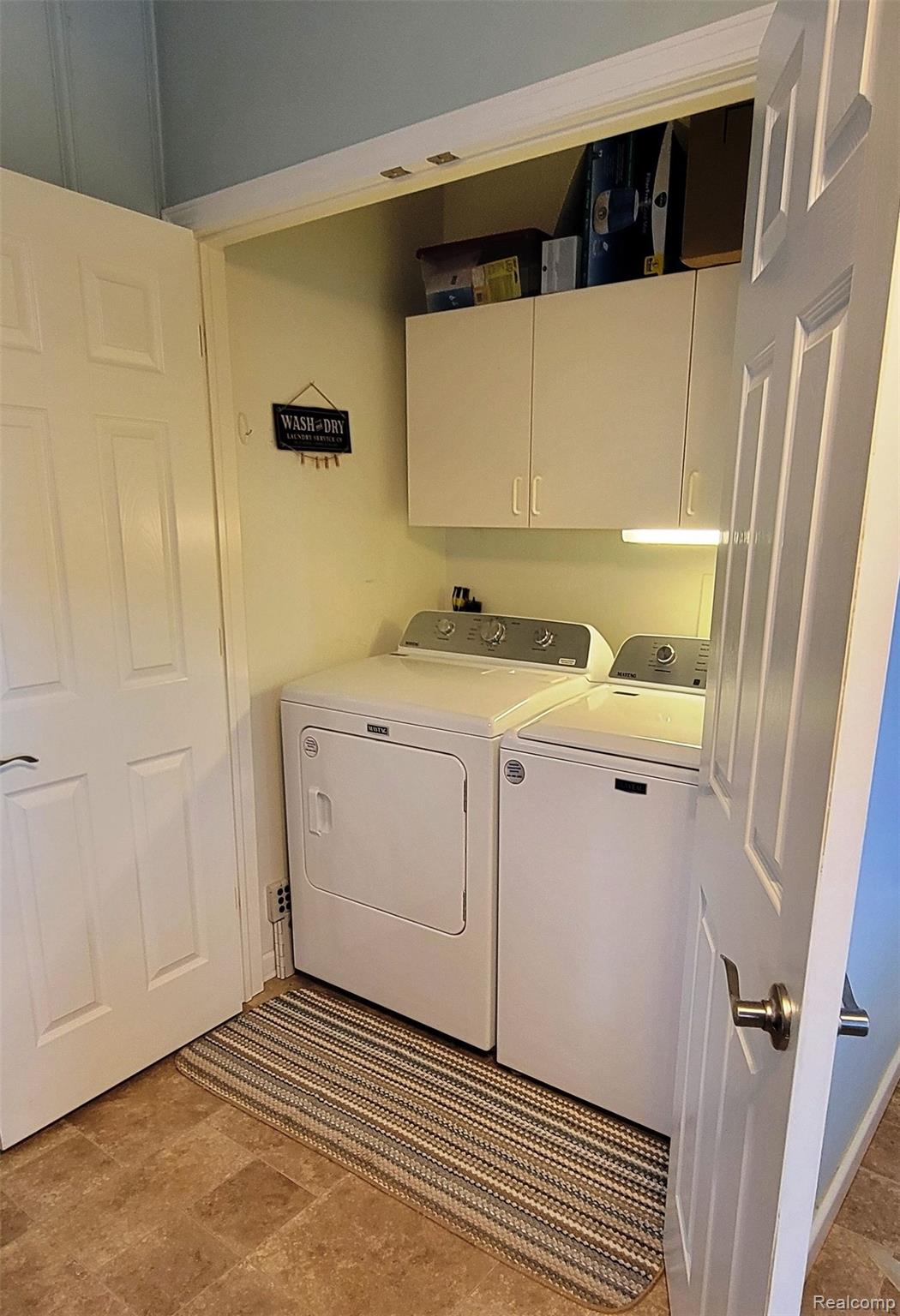 5025 N Hickory Ridge Road