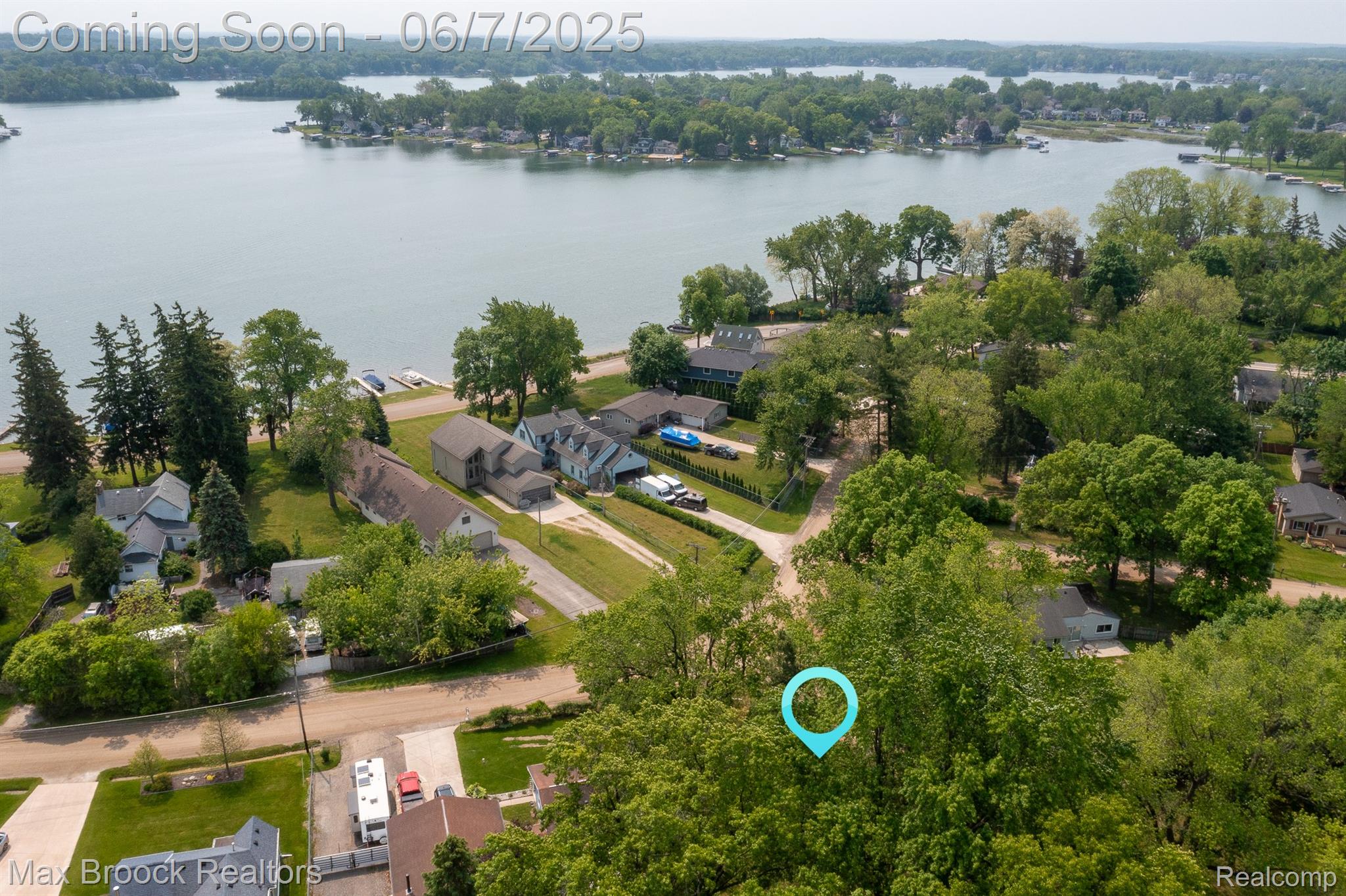 3201 Lester Drive
