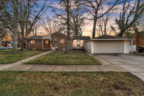 9307 Sarasota Redford Charter Township Wayne MI 48239