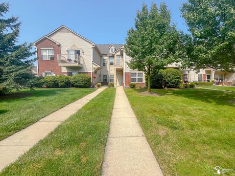 23855 Greenwood Drive Flat Rock City MI 48134