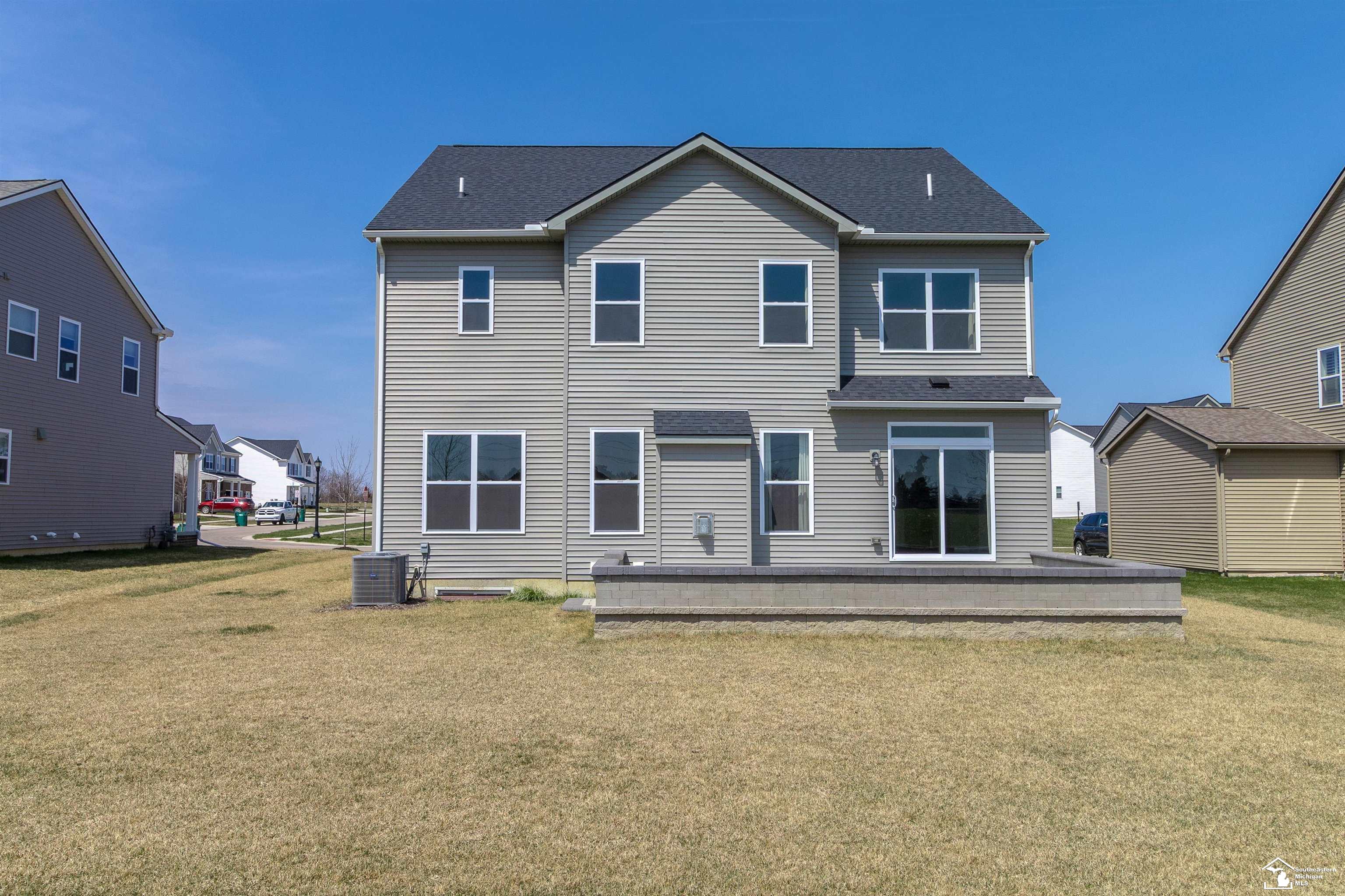 2742 Salt Springs Drive