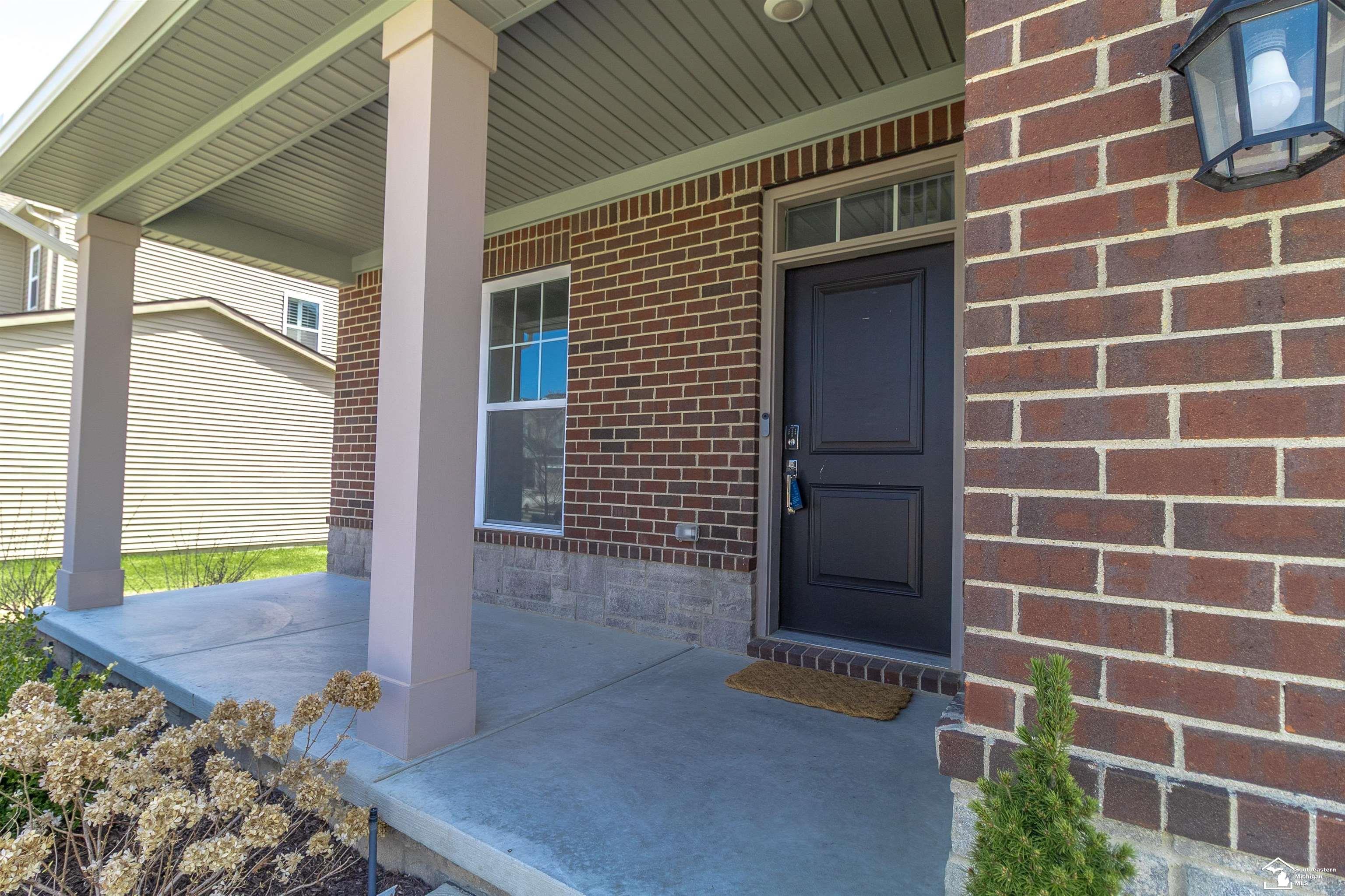 2742 Salt Springs Drive