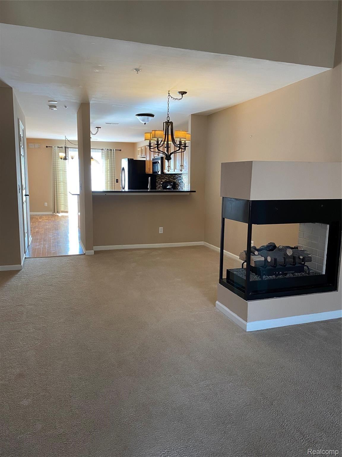 1394 Ashford Court
