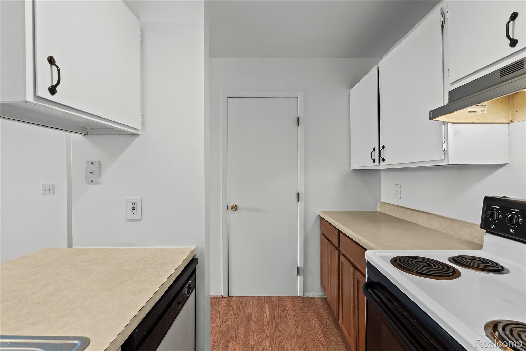 8709 Candlewood Trail